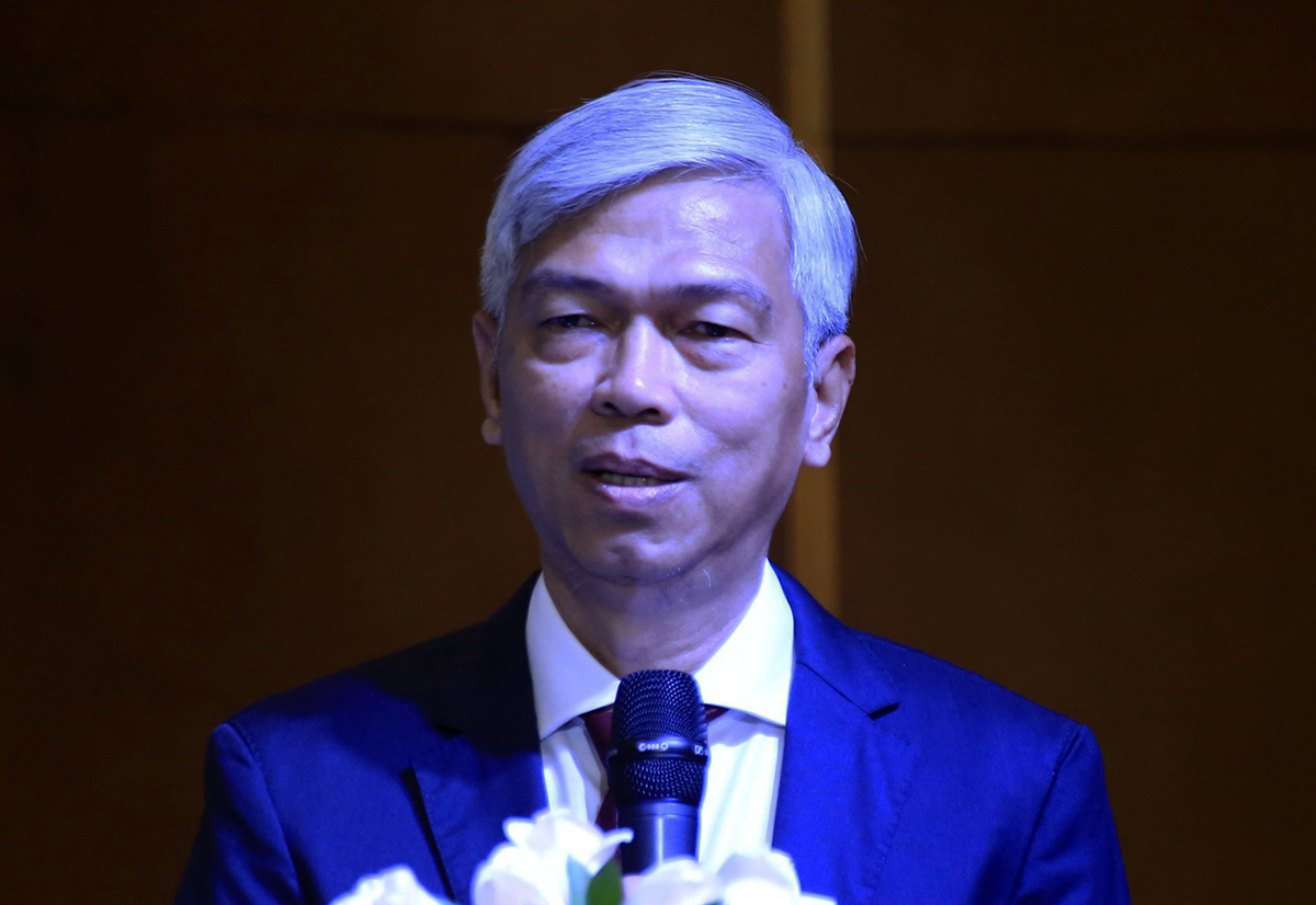 Phó chủ tịch UBND TP HCM Võ Văn Hoan phát biểu tại hội thảo.